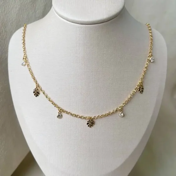 Palm leaf Necklace